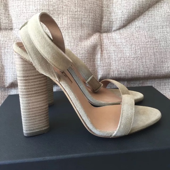 Yeezy season 2 sandal - Picture 1 of 8